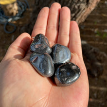 Load image into Gallery viewer, Tumbled Hematite

